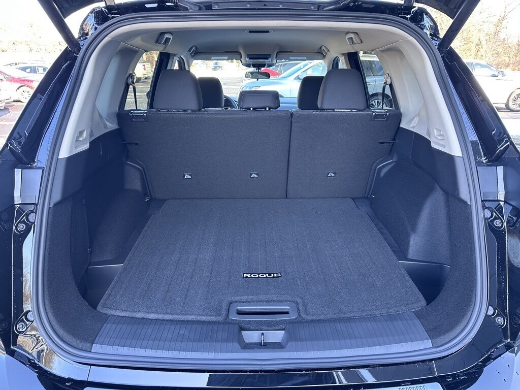 2026 Nissan Rogue SV San Clemente CA