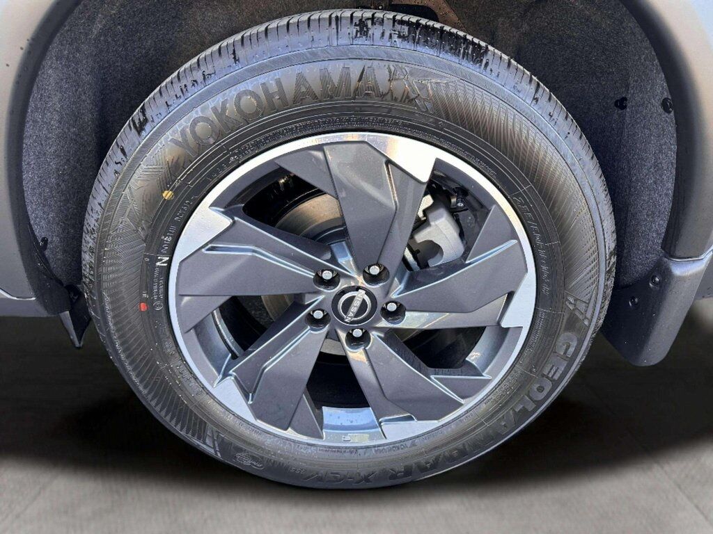 2026 Nissan Rogue SV San Clemente CA