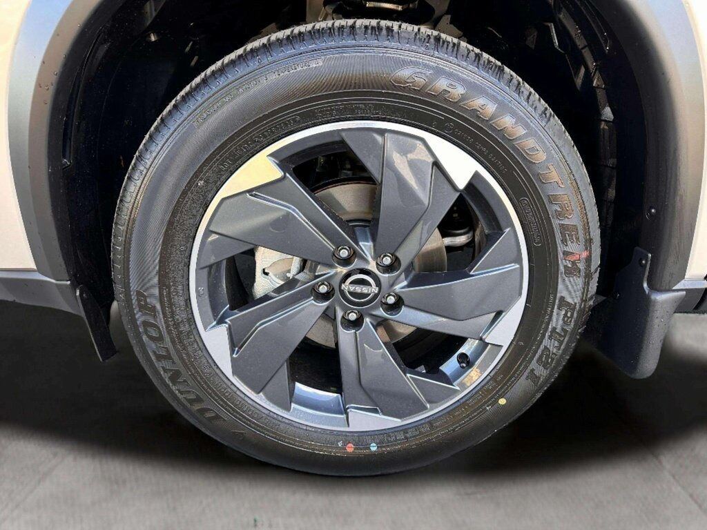 2026 Nissan Rogue SV San Clemente CA