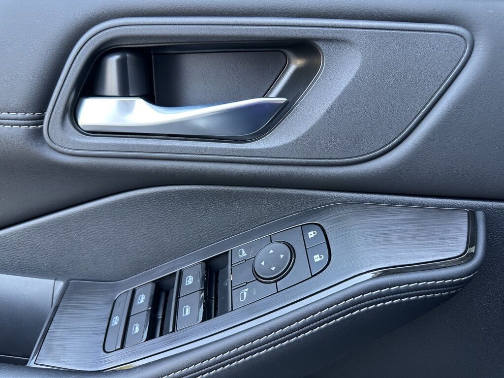 2026 Nissan Rogue SV San Clemente CA