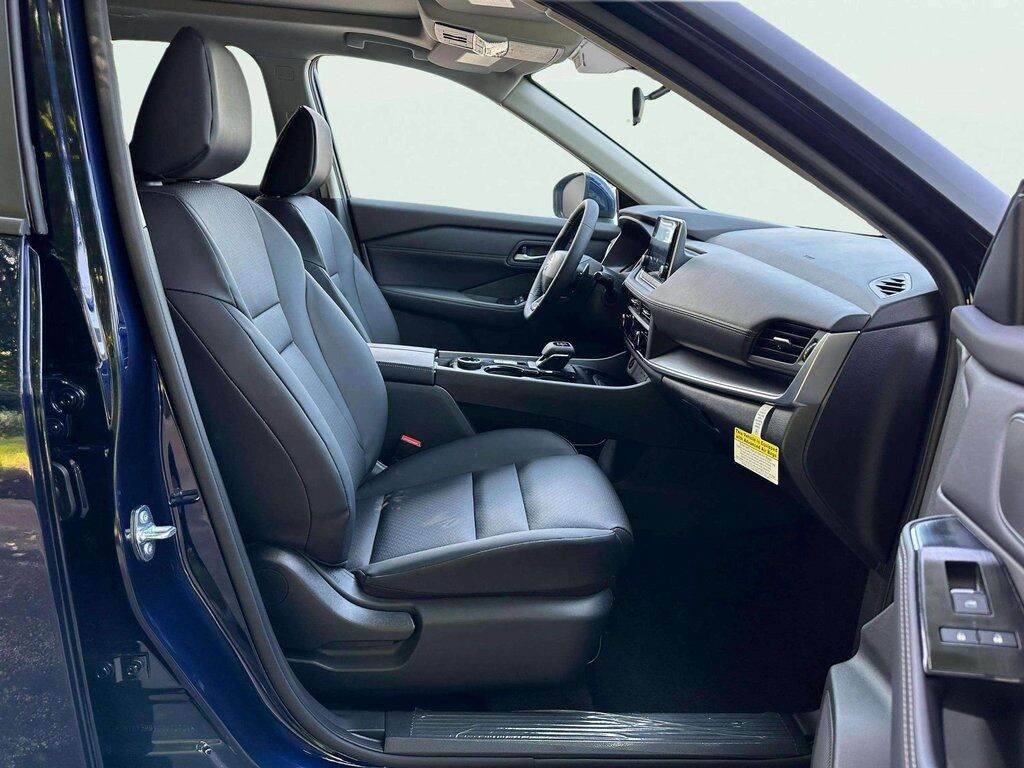 2026 Nissan Rogue SV W/ Cold Weather &amp; Premium Pkg San Clemente CA