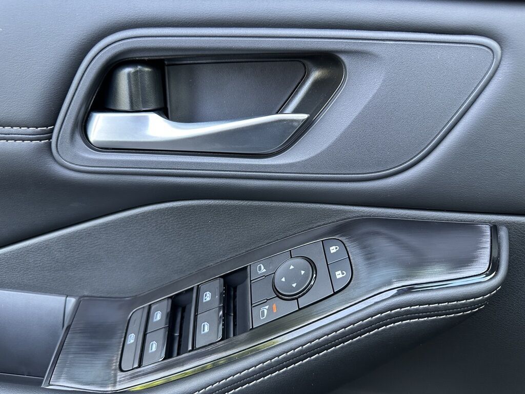 2026 Nissan Rogue SV W/ Cold Weather &amp; Premium Pkg San Clemente CA
