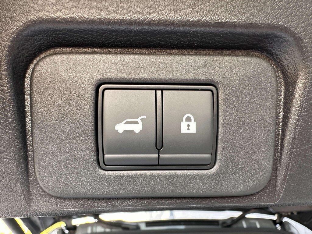 2026 Nissan Rogue SV w/Premium &amp; Cold Weather Pkg San Clemente CA