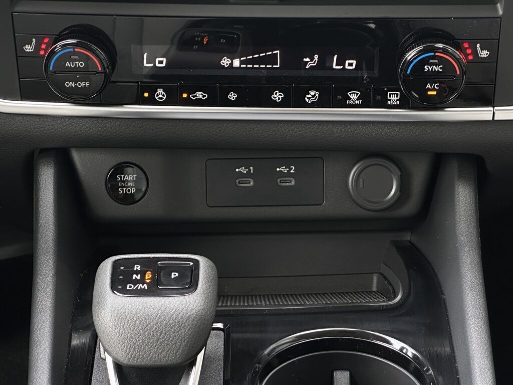 2026 Nissan Rogue SV w/Premium &amp; Cold Weather Pkg San Clemente CA