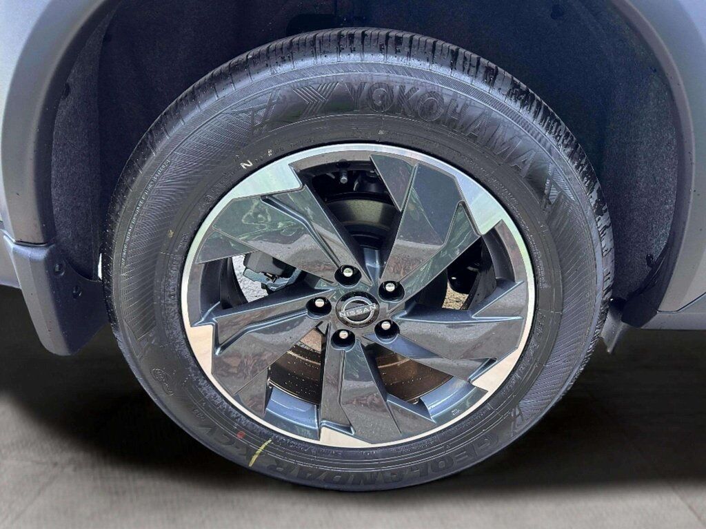 2026 Nissan Rogue SV w/Premium &amp; Cold Weather Pkg San Clemente CA