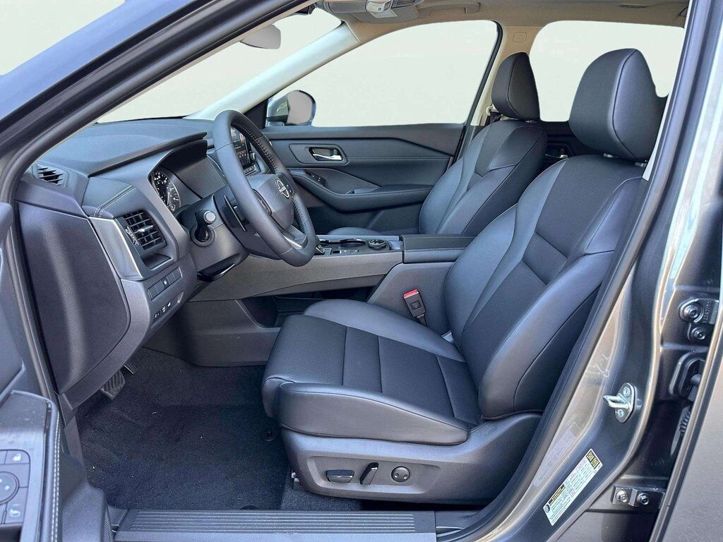 2026 Nissan Rogue SV w/Premium &amp; Cold Weather Pkg San Clemente CA