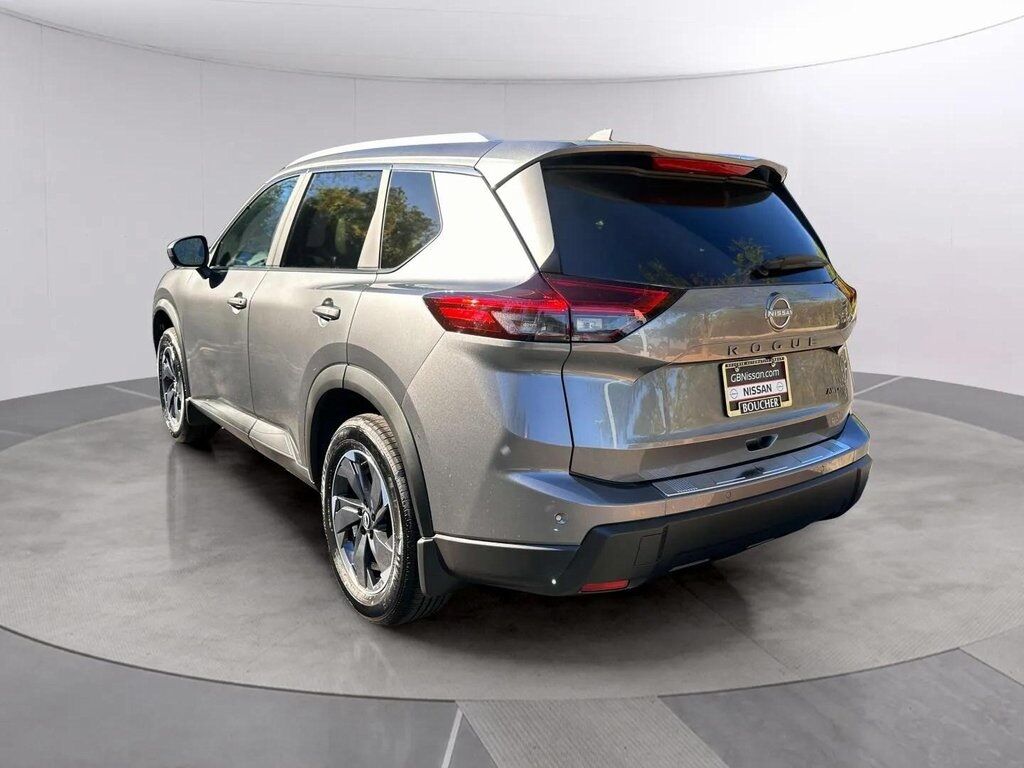 2026 Nissan Rogue SV w/Premium &amp; Cold Weather Pkg San Clemente CA