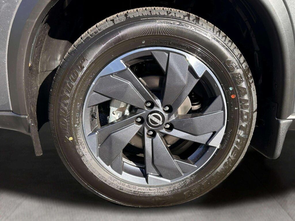 2026 Nissan Rogue SV w/Premium &amp; Cold Weather Pkg San Clemente CA