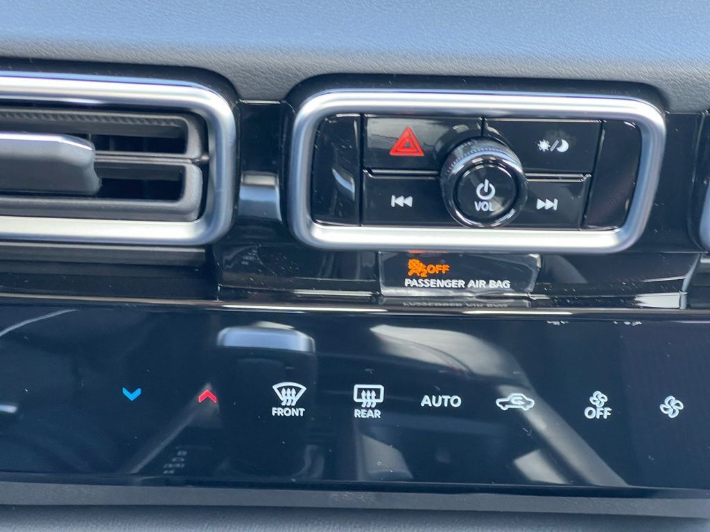 2026 Nissan Sentra SR San Marcos TX