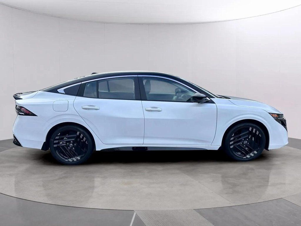 2026 Nissan Sentra SR w/Moonroof &amp; Premium &amp; All Weather Pkg San Clemente CA