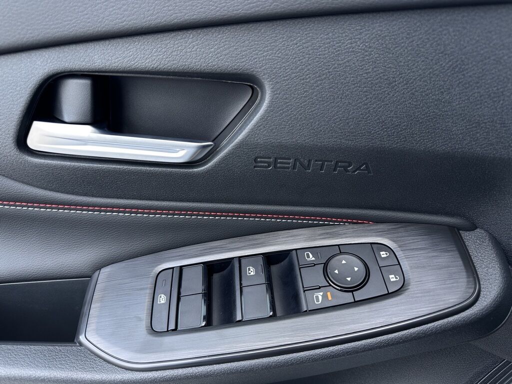 2026 Nissan Sentra SR w/Premium, Moonroof &amp; All Weather Pkg San Clemente CA