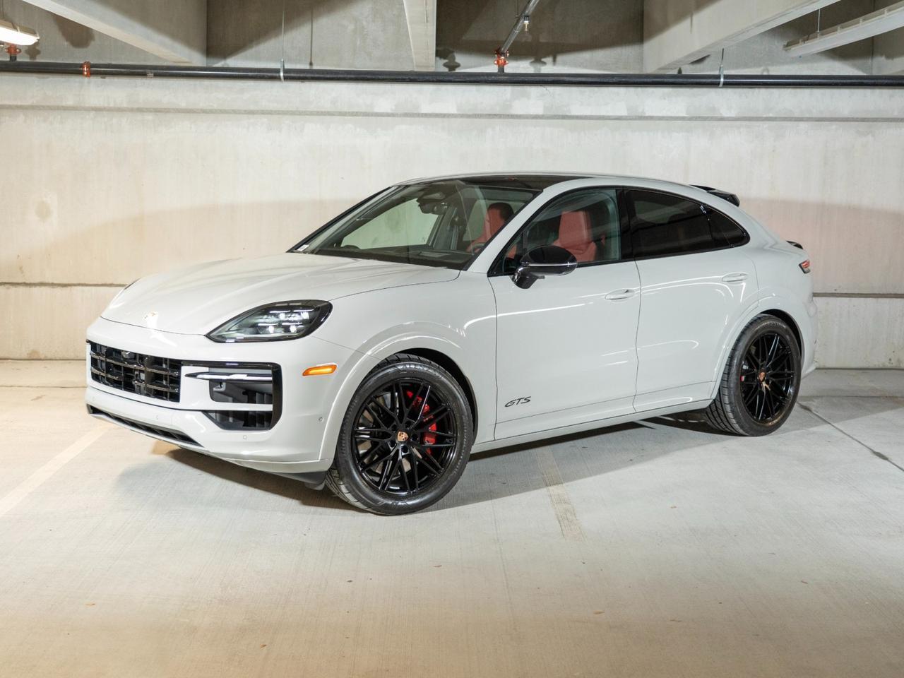 2026 Porsche Cayenne GTS Coupe 2026 Porsche Cayenne GTS Coupe