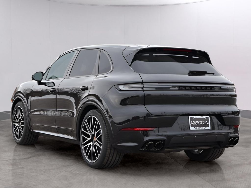 2026 Porsche Cayenne GTS
