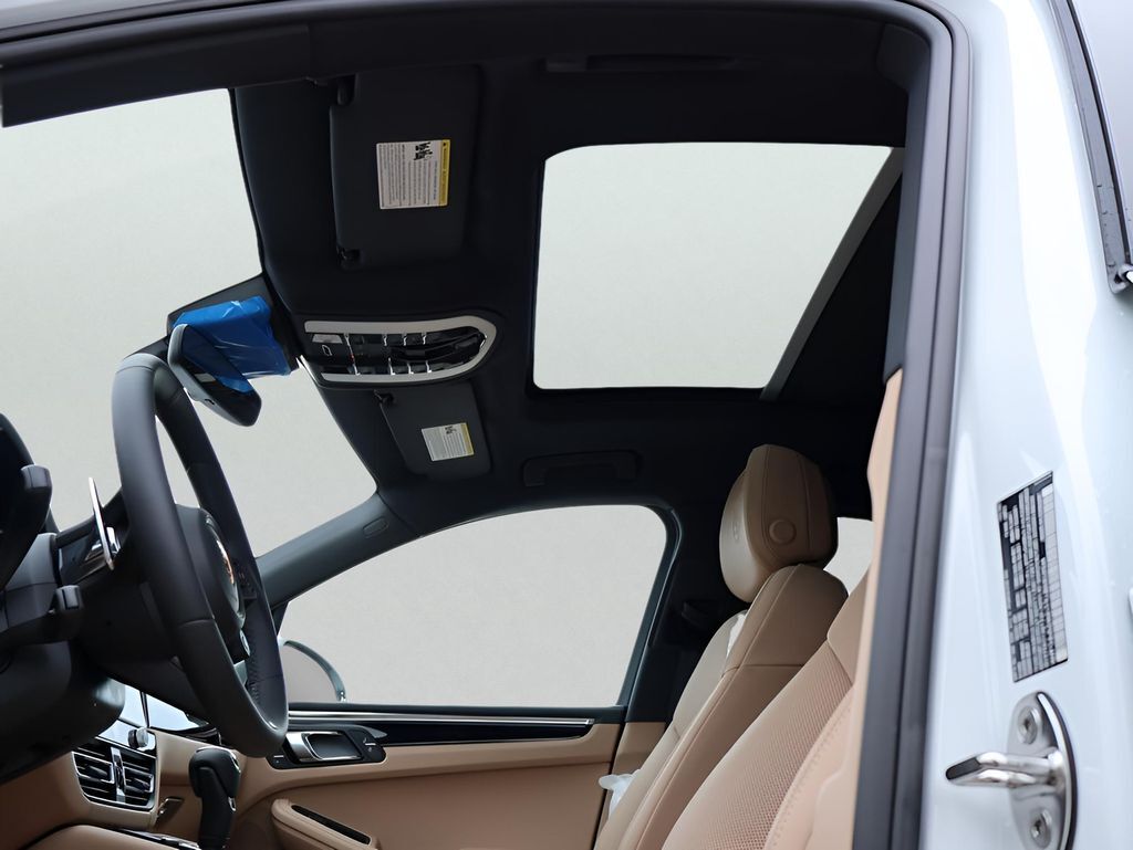 2026 Porsche Macan San Clemente CA