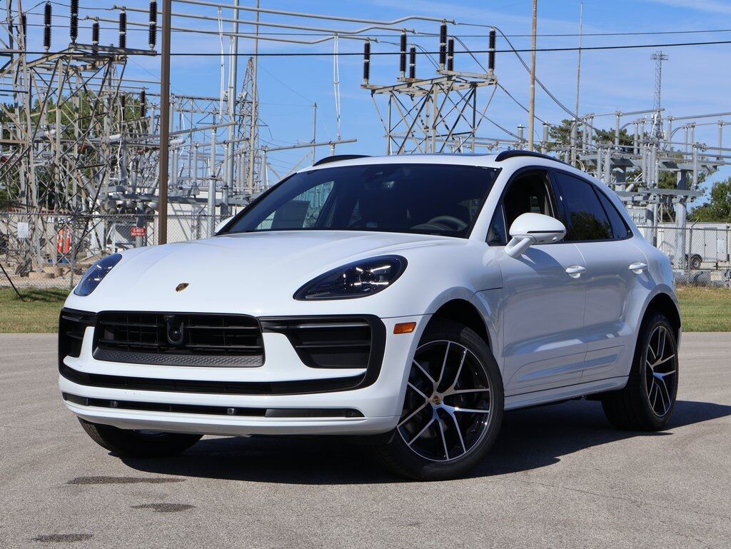 2026 Porsche Macan