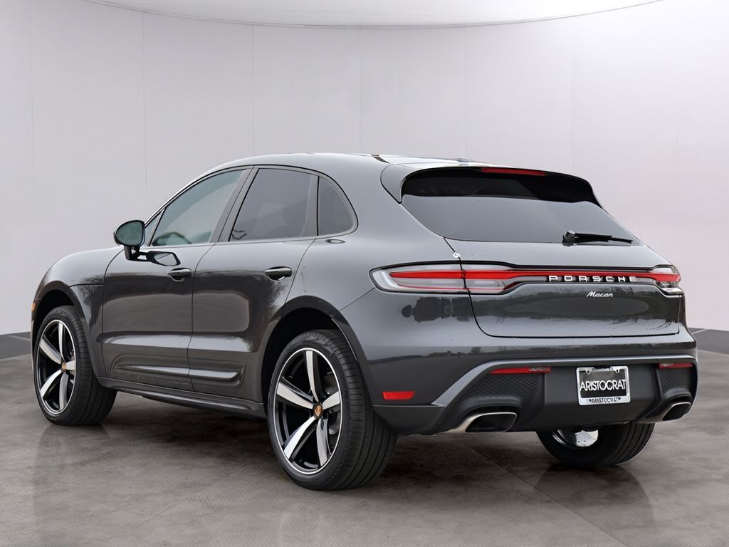 2026 Porsche Macan
