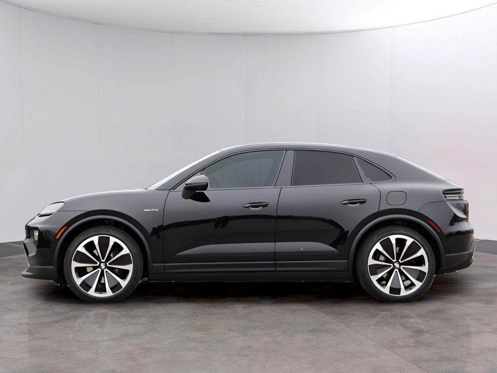 2026 Porsche Macan Electric 4