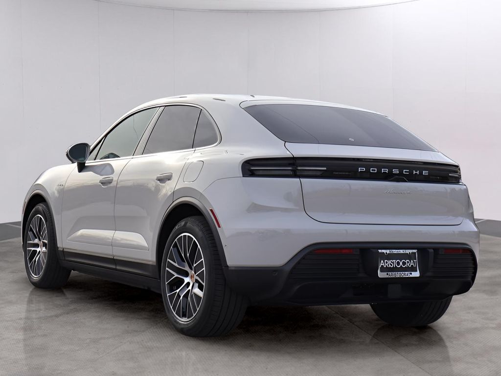 2026 Porsche Macan Electric 4