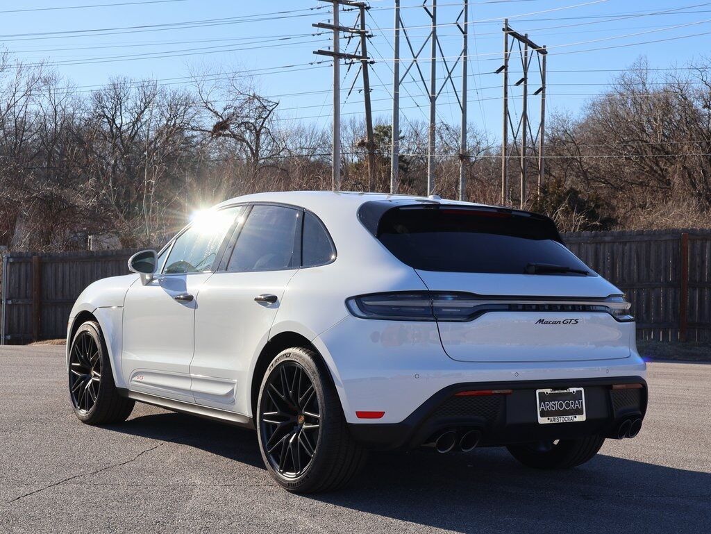 2026 Porsche Macan GTS