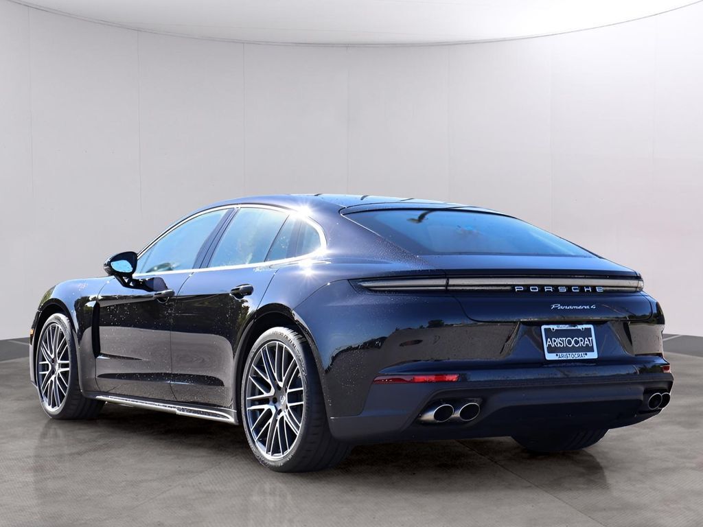 2026 Porsche Panamera