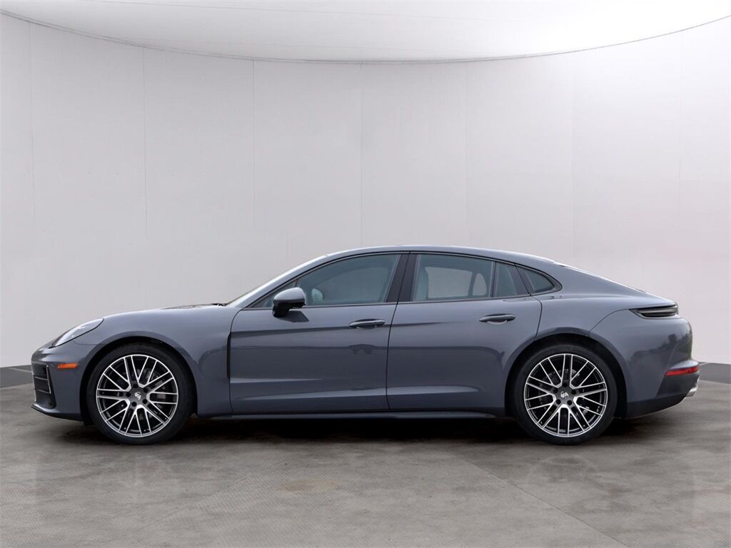 2026 Porsche Panamera