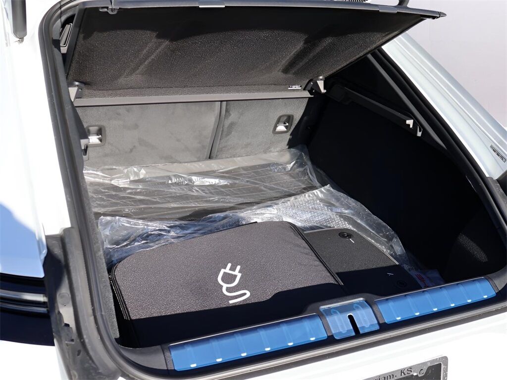 2026 Porsche Panamera E-Hybrid 4 San Clemente CA