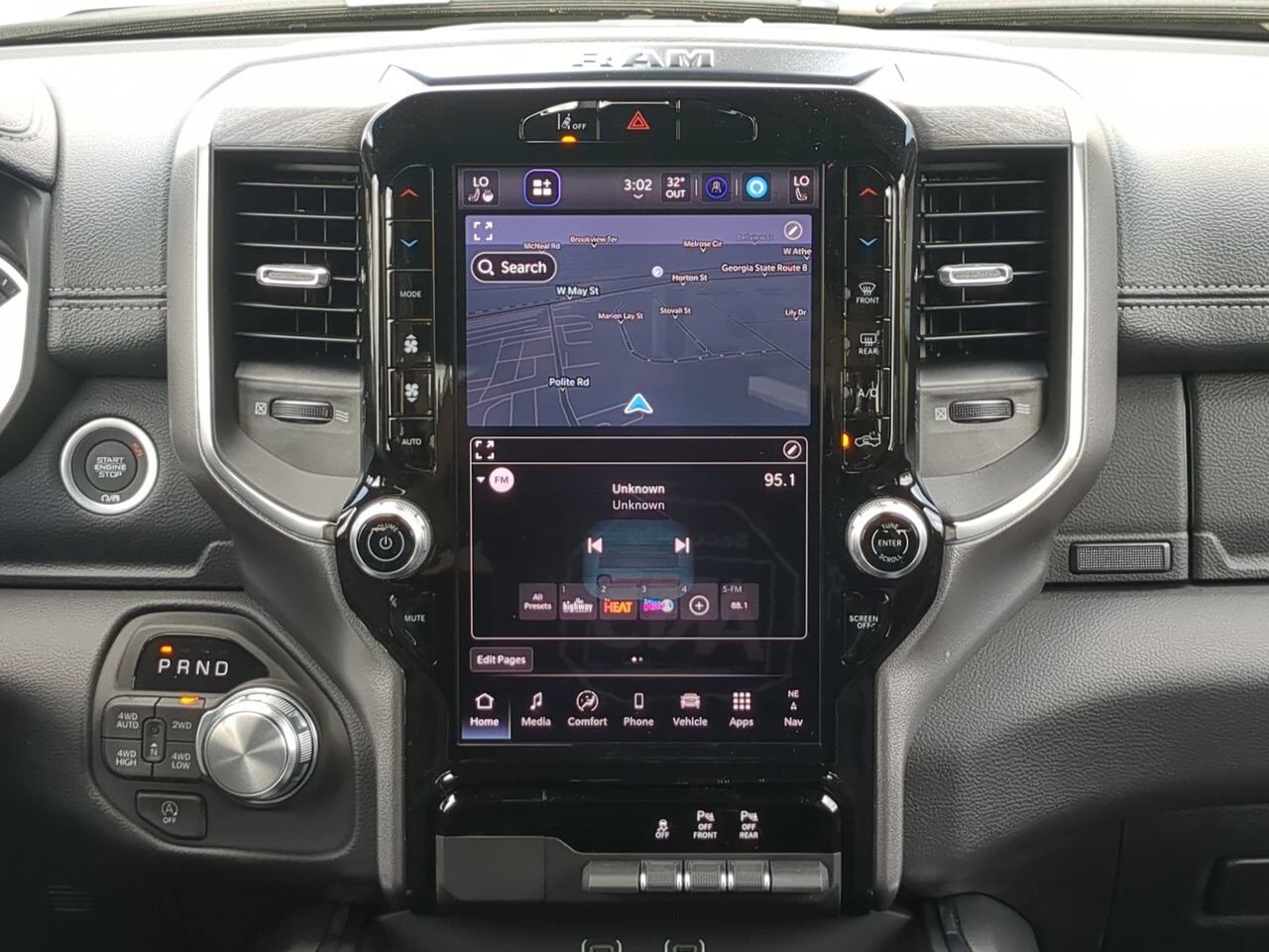 2026 Ram 1500 Laramie Appleton WI