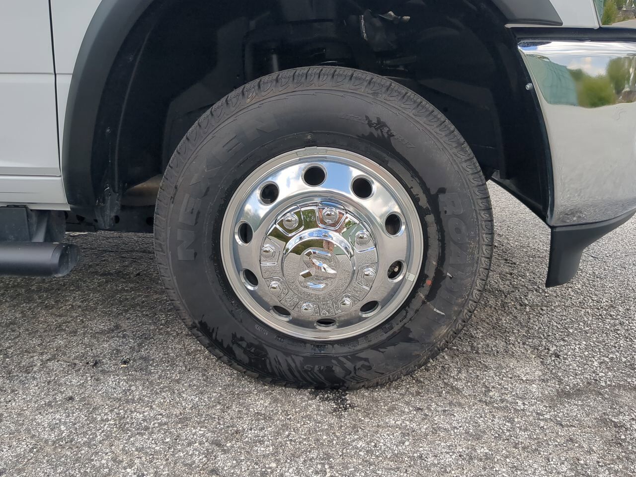 2026 Ram 3500 Chassis Cab Flatbed Appleton WI