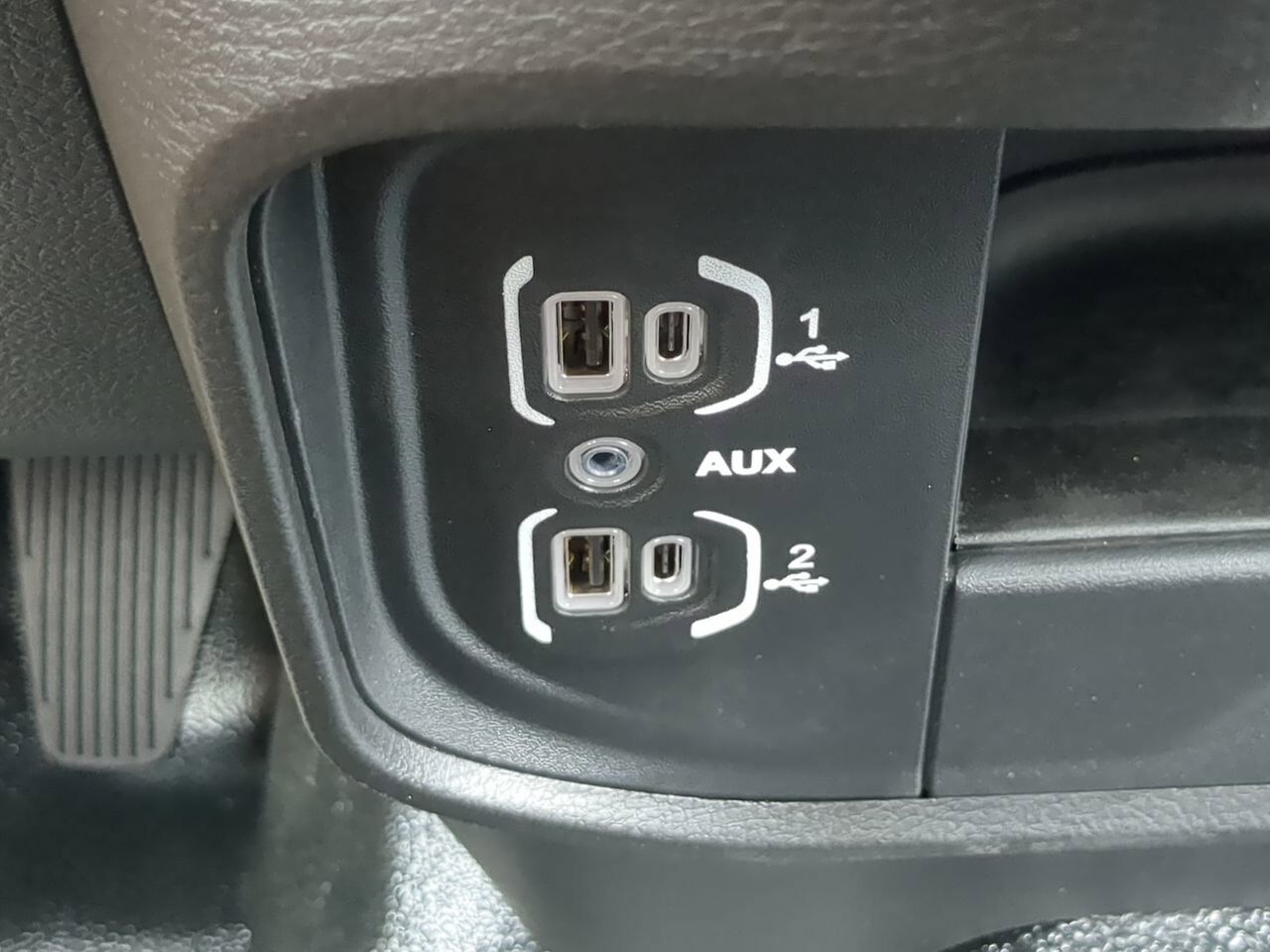 2026 Ram 3500 Chassis Cab Tradesman Appleton WI