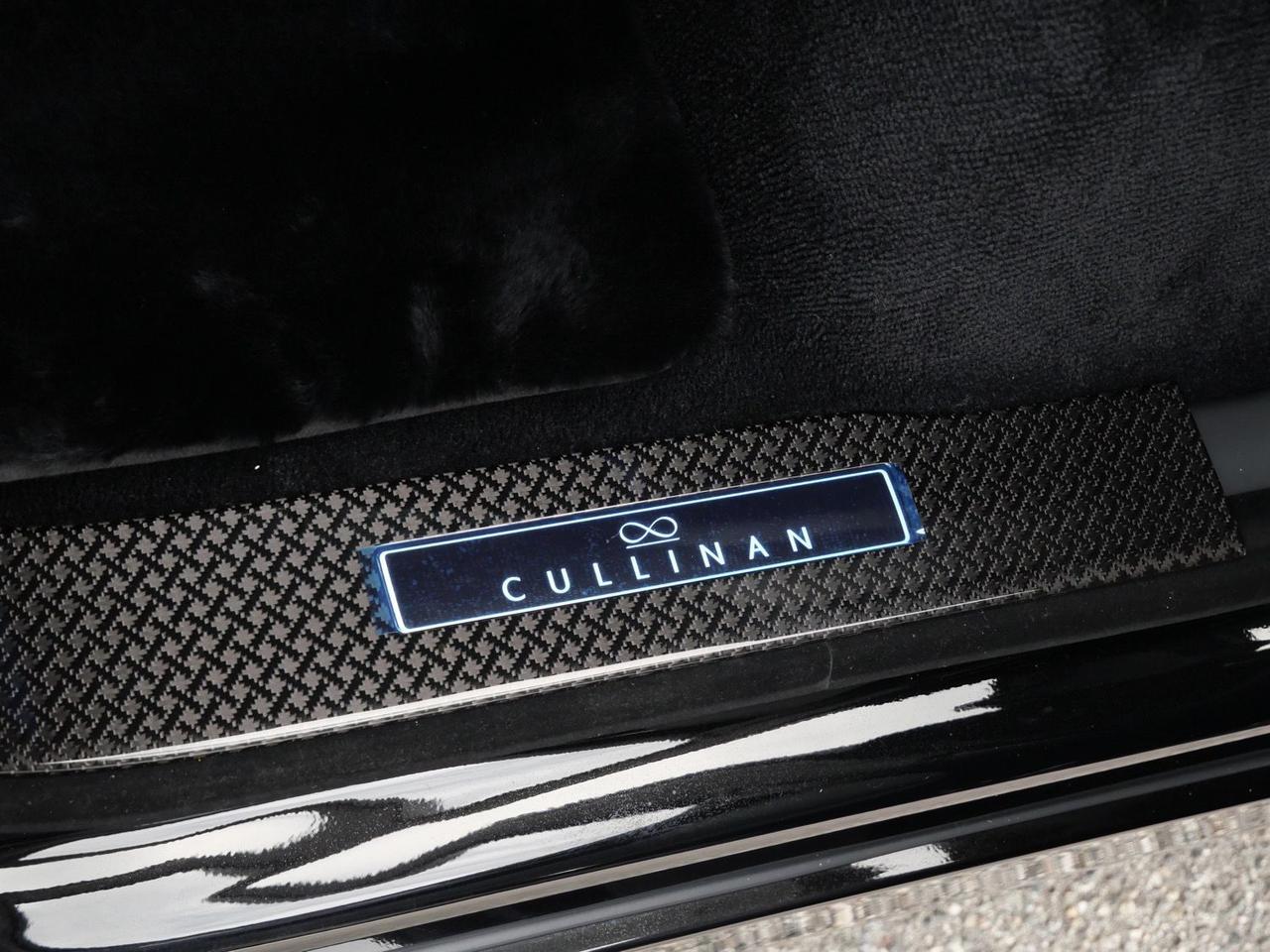 2026 Rolls-Royce Black Badge Cullinan Lawrence KS