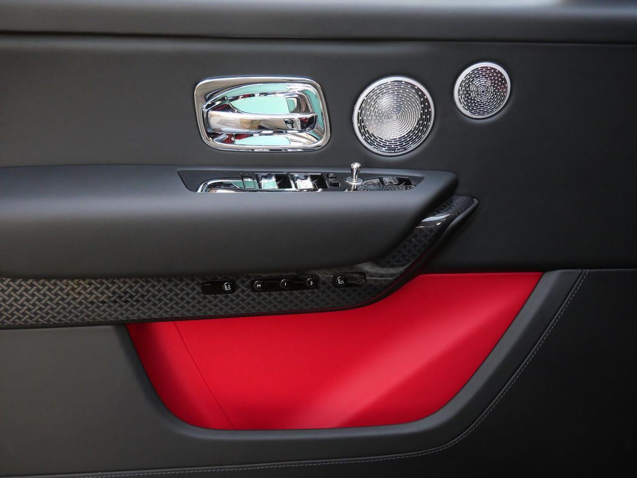 2026 Rolls-Royce Black Badge Cullinan Lawrence KS