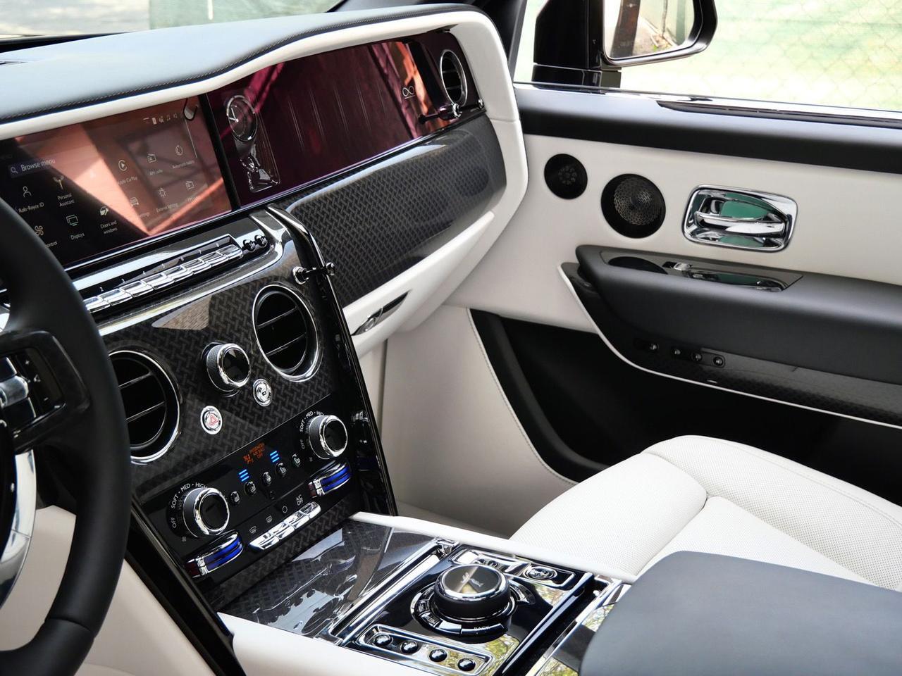 2026 Rolls-Royce Black Badge Cullinan Lawrence KS