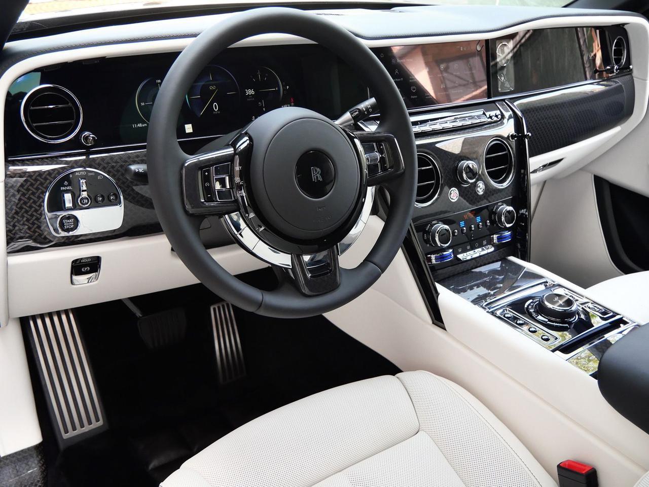 2026 Rolls-Royce Black Badge Cullinan Lawrence KS