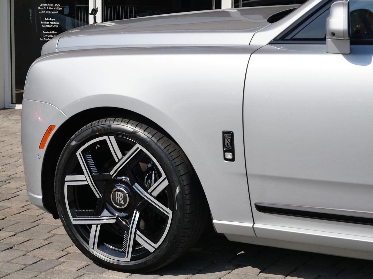 2026 Rolls-Royce Black Badge Cullinan Lawrence KS