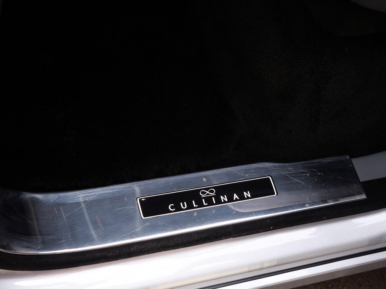 2026 Rolls-Royce Black Badge Cullinan Lawrence KS