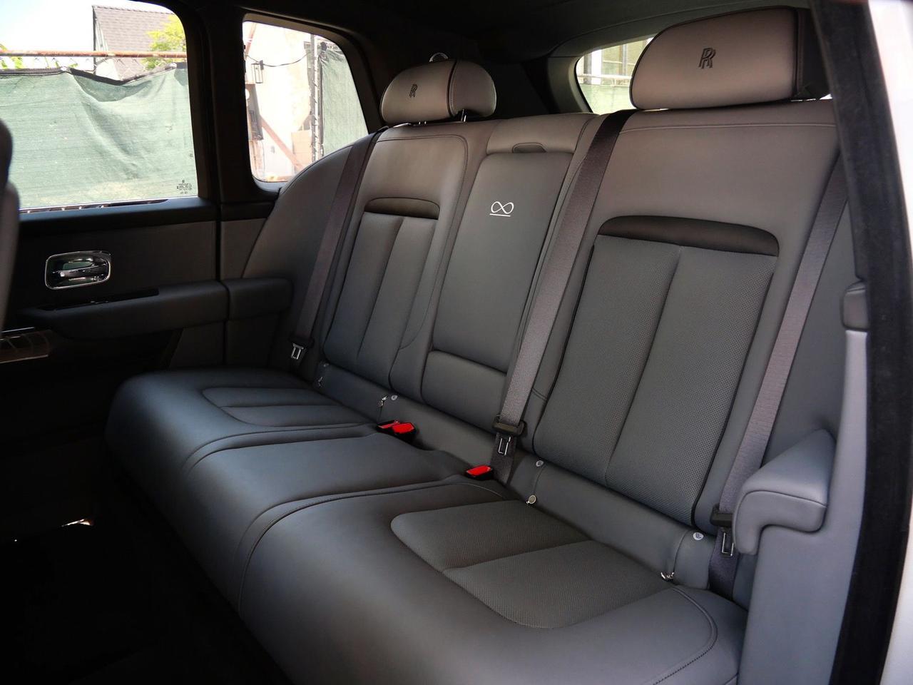 2026 Rolls-Royce Black Badge Cullinan Lawrence KS