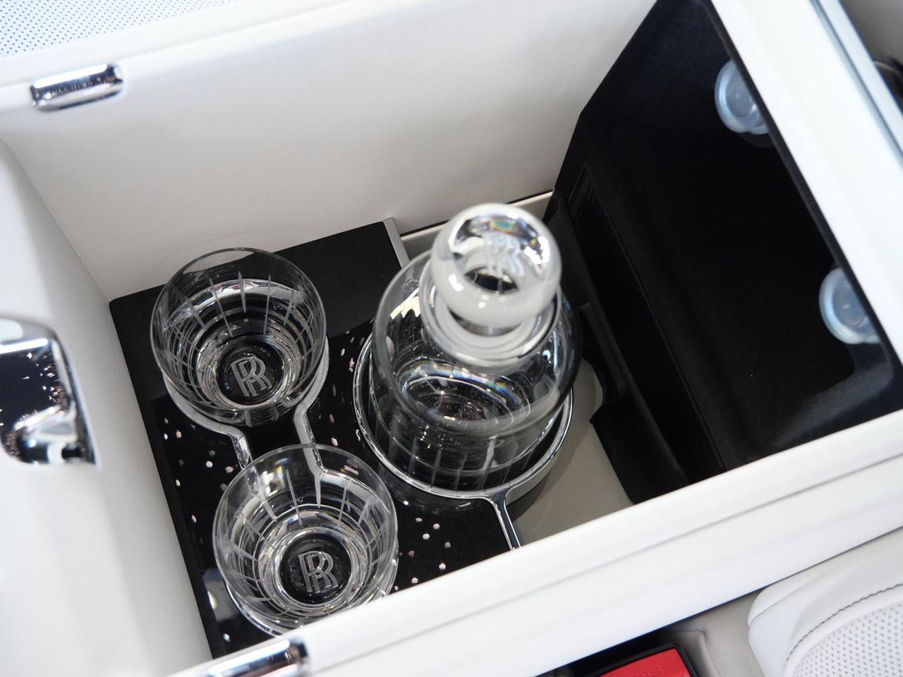 2026 Rolls-Royce Black Badge Cullinan Lawrence KS