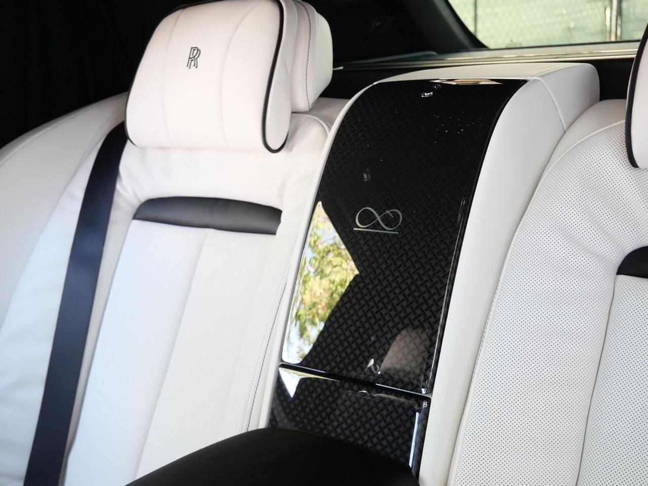 2026 Rolls-Royce Black Badge Cullinan Lawrence KS