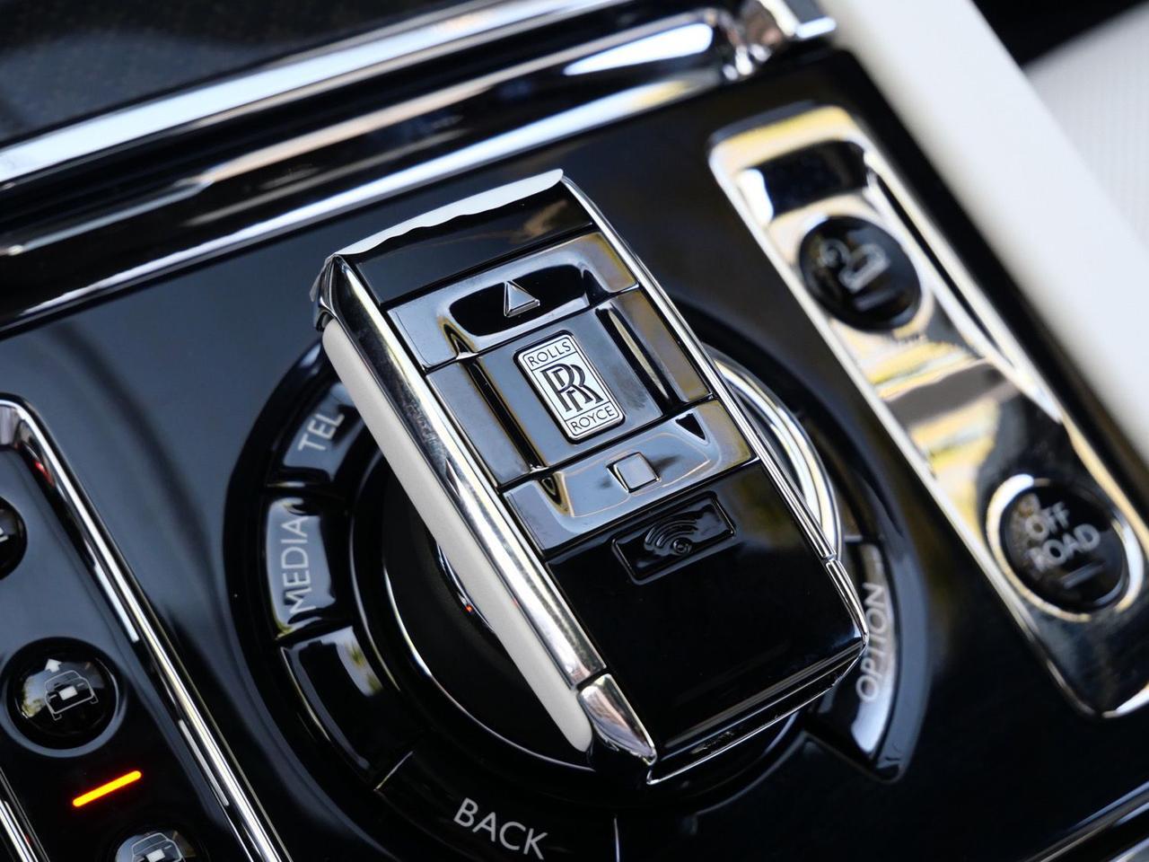 2026 Rolls-Royce Black Badge Cullinan Lawrence KS