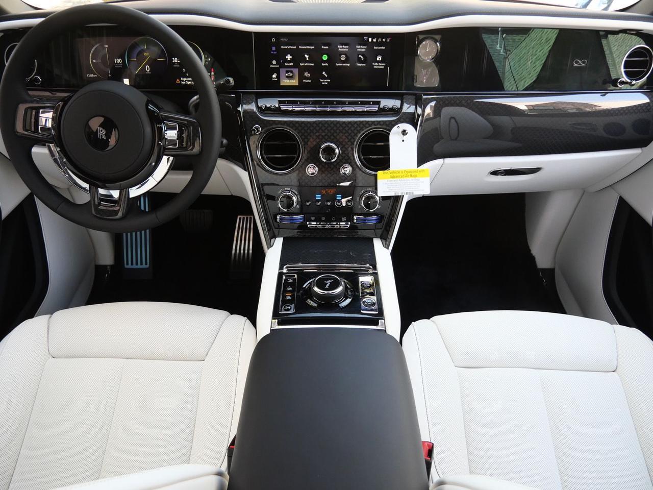 2026 Rolls-Royce Black Badge Cullinan Lawrence KS