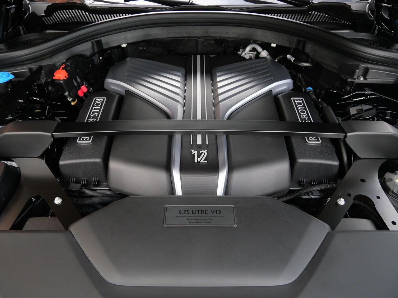 2026 Rolls-Royce Black Badge Cullinan Lawrence KS