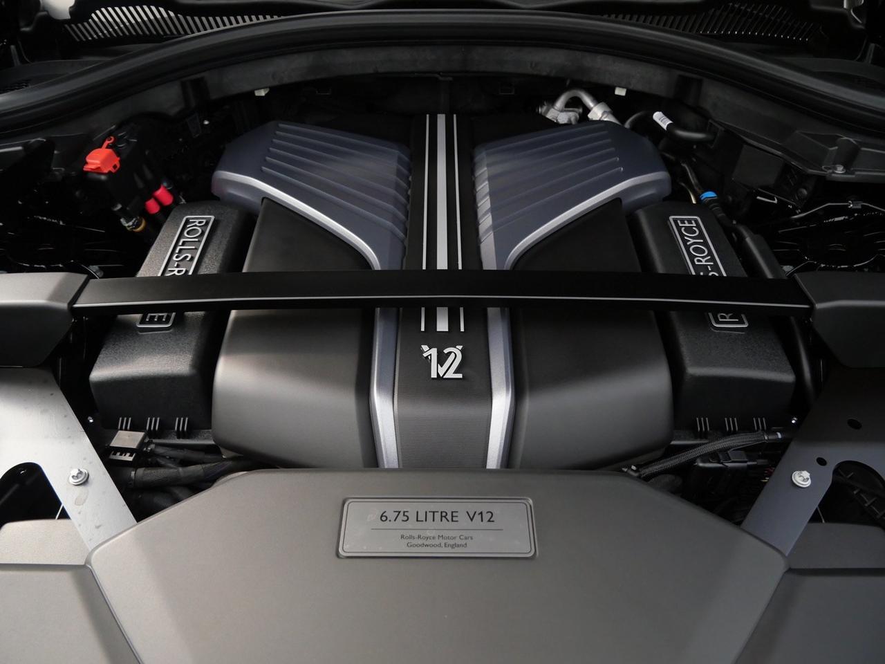 2026 Rolls-Royce Black Badge Cullinan Lawrence KS