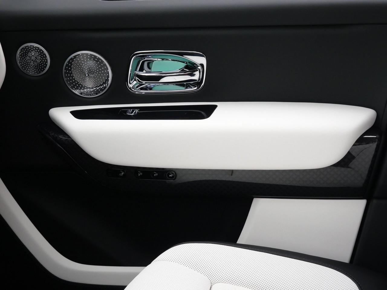 2026 Rolls-Royce Black Badge Cullinan Lawrence KS