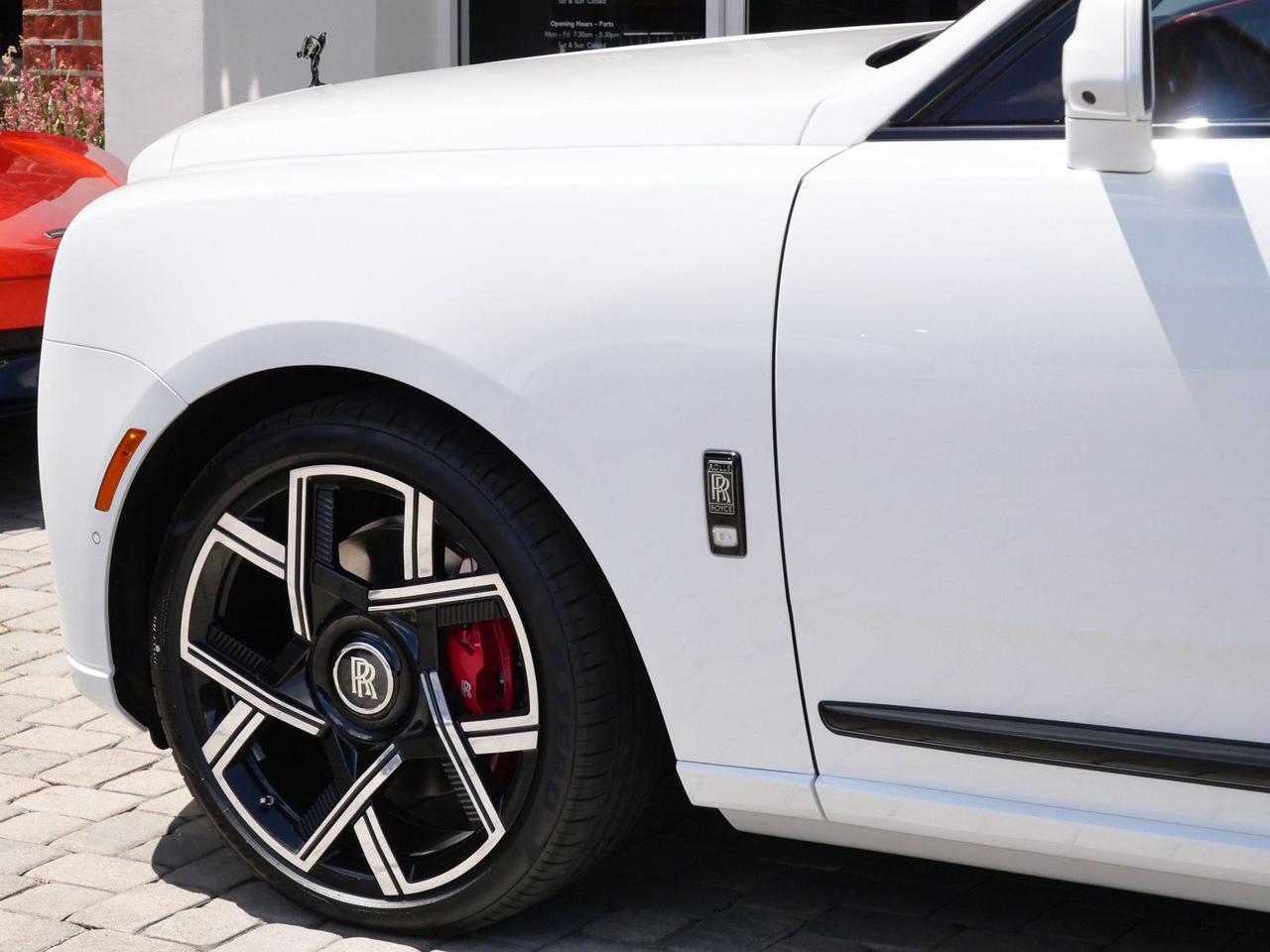 2026 Rolls-Royce Black Badge Cullinan Lawrence KS