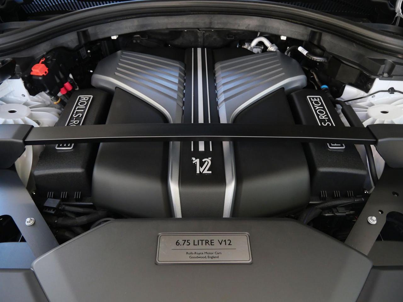 2026 Rolls-Royce Black Badge Cullinan Lawrence KS