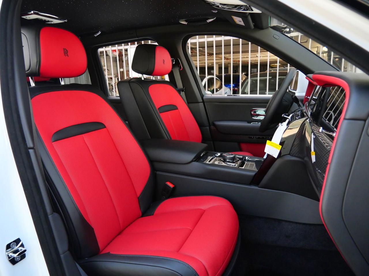 2026 Rolls-Royce Black Badge Cullinan Lawrence KS