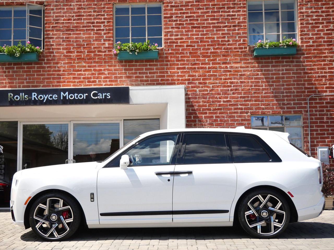 2026 Rolls-Royce Black Badge Cullinan