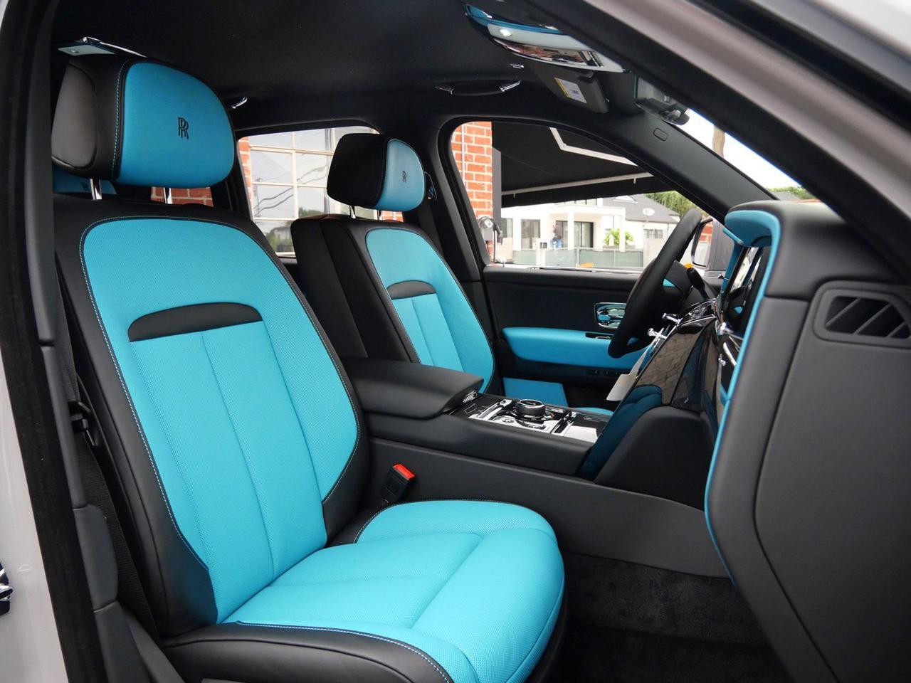 2026 Rolls-Royce Black Badge Cullinan Lawrence KS