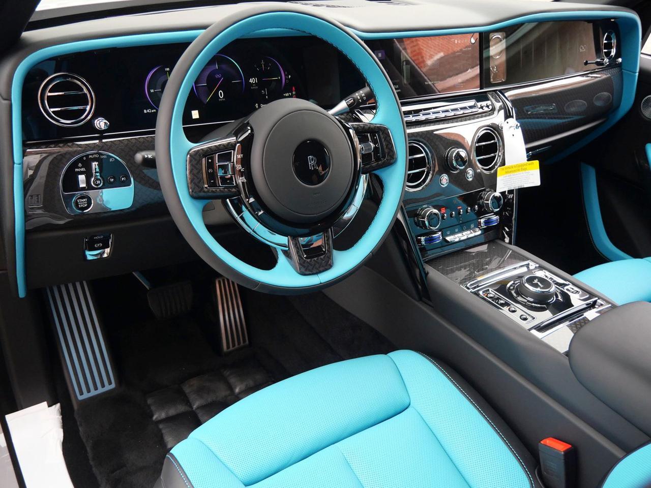 2026 Rolls-Royce Black Badge Cullinan Lawrence KS