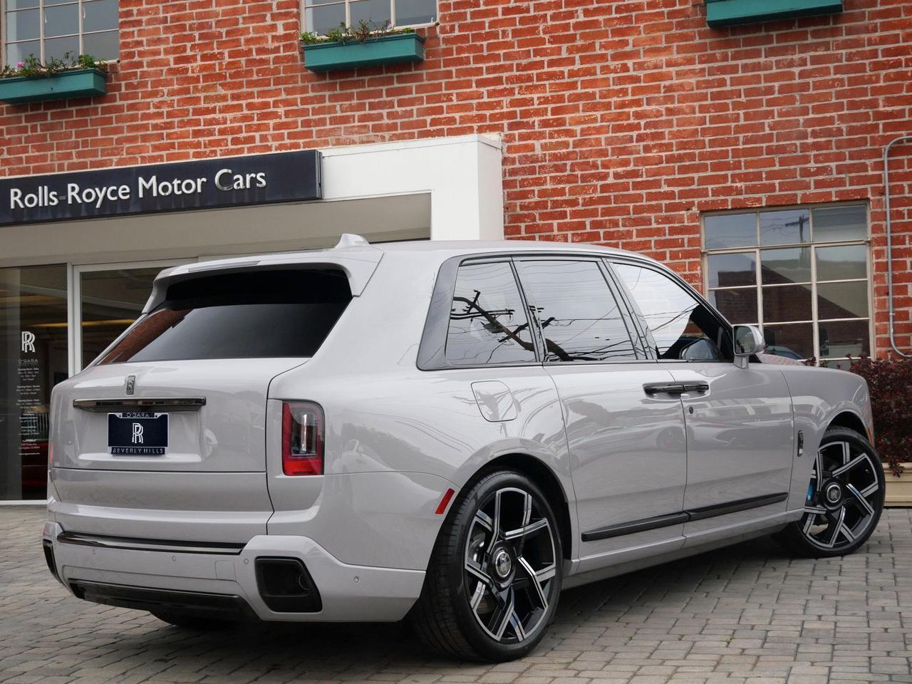 2026 Rolls-Royce Black Badge Cullinan Lawrence KS